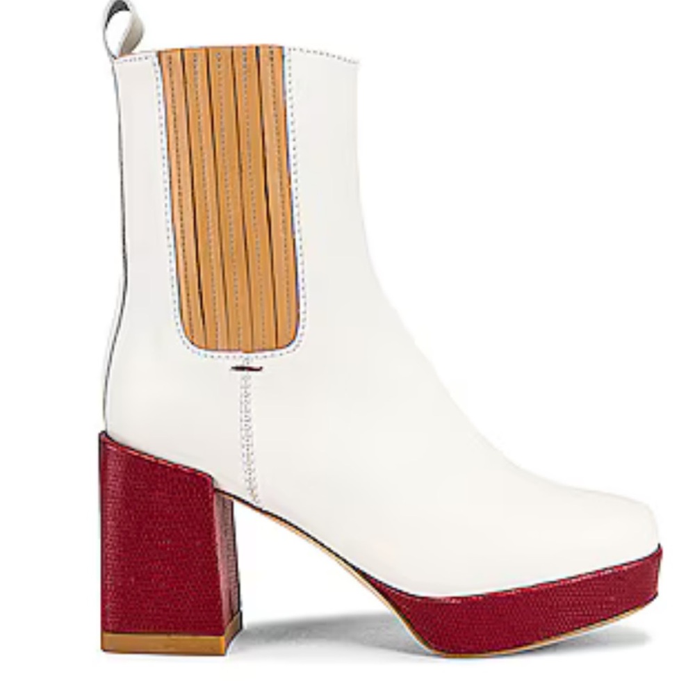 ISO *NOT FOR SALE*
Axel Boot in Unbleached & Pecan
Chelsea Paris